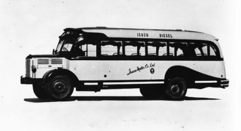 ISUZU MOTORS 100. YILINI KUTLUYOR