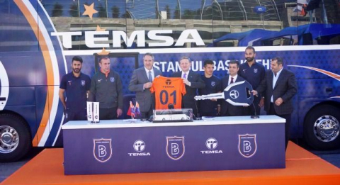 Medipol Başakşehir takım otobüsü olarak TEMSA MARATON’u tercih etti