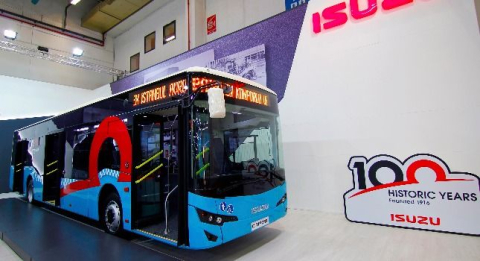 Isuzu Comvex’te 100. Yılını Kutladı