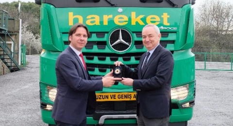 Hareket Proje' ye Euro 6 Mercedes-Benz Arocs Teslimatı