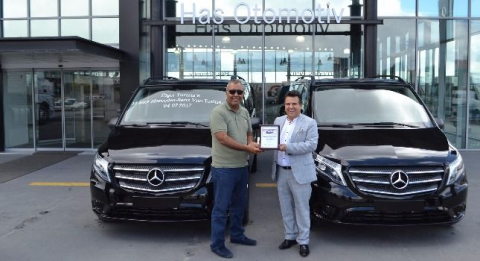 Mercedes-Benz Türk’ten Ülger Turizm’e  16 adet Vito Tourer Teslimatı
