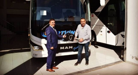 Mapar Otomotiv'den Artvin Ses Turizm'e Yeni Lion's Coach
