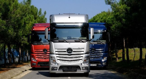 Mercedes-Benz Türk, Uzun Yol ve Ağır Nakliye Çekici Portföyüne Yeni Araçlar Ekliyor