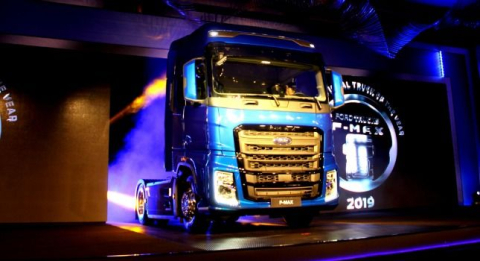 Uluslararası Yılın Kamyonu Yeni Ford Trucks F-MAX yollara çıktı