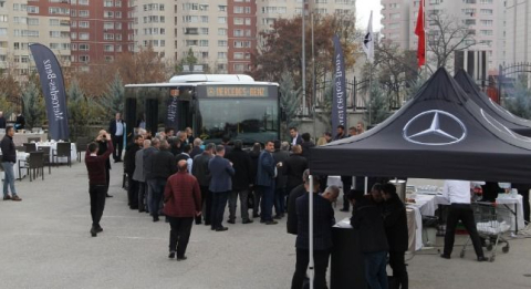 Mercedes-Benz Türk Conecto Modelini Ankara’da Kamu Kurumlarına ve Halk Otobüsü İşletmecilerine Tanıttı