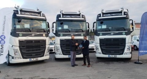 Akbulut Nakliyat Bir Kez Daha  Volvo Trucks Çekicileri Tercih Etti