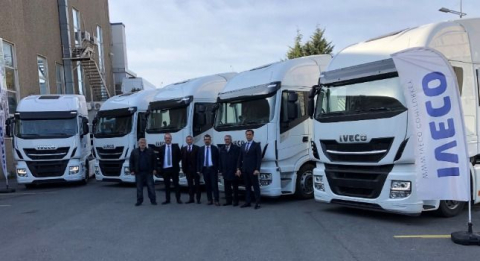 IVECO’dan Doktor Taşımacılık’a 5 adet Stralis Çekici Teslimatı