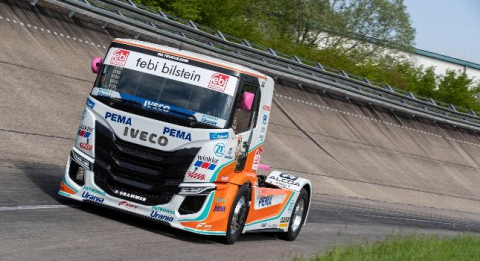 IVECO Yeni IVECO S-WAY R Yarış Kamyonlarını Tanıttı