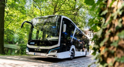 MAN’ın 50 Yıllık Elektrikli Otobüs Tecrübesi  Automotive Brand Contest ‘Tasarım Ödülü’ ile Taçlandı