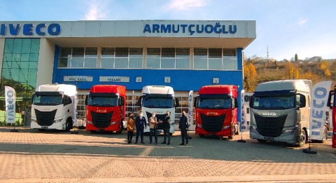 IVECO’dan Trabzon’a 8 Adet S-WAY Çekici