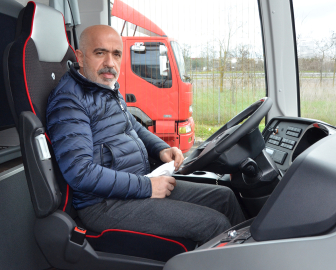 Mercedes’i ‘Mercedes Gibi Kullanma’ Eğitimleri Kesintisiz Sürüyor