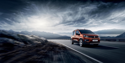 Hem Donanımlı Hem Ekonomik Peugeot Rıfter’da 190 Bin Tl’den Başlayan Fiyat Avantajı!