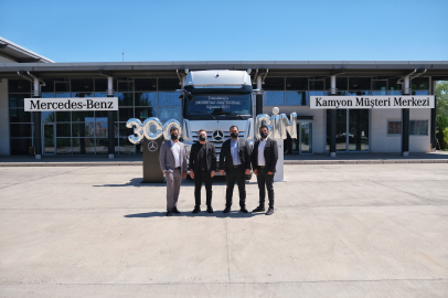 Transaktaş Global Lojistik, Aksaray Kamyon Fabrikası’nda Üretilen 300.000’inci Kamyonu Filosuna Kattı