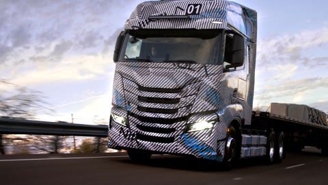 IVECO ve Nikola Elektrikli Ağır Kamyonlar İçin Ortak Üretim Tesisini Ulm, Almanya’da Hayata Geçirdi