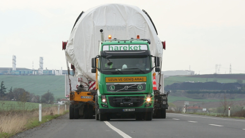 Hareket, En Zorlu Yüklerini Allison Şanzıman Donanımlı Volvo FH16 Çekiciler ile Taşıyor