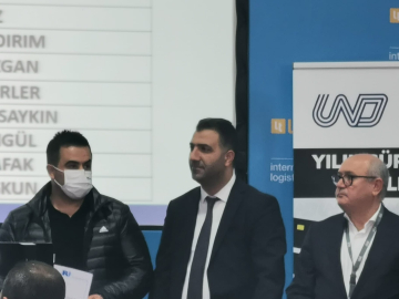 Ekollü Sekiz Sürücü Onur Nişanı Aldı