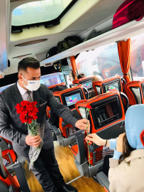 Dünya Kadınlar Günü’nü Otobüsçüler Unutmadı