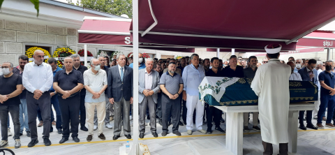 Yücel ailesini acı gününde dostları yalnız bırakmadı