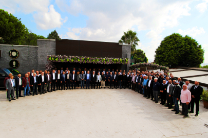 İTO 22. Komite Grubu Meclis Üyesi ve İSTAB Başkanı Gül, İSTAB Üyeleri ile Bir Araya Geldi