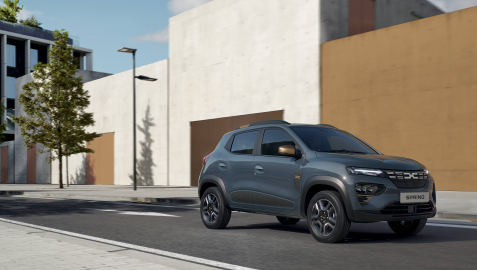 Dacıa’da Elektrik Devrimini Başlatan Spring, Yeni Extreme Donanımı ve Motoruyla İlk Kez Sahnede