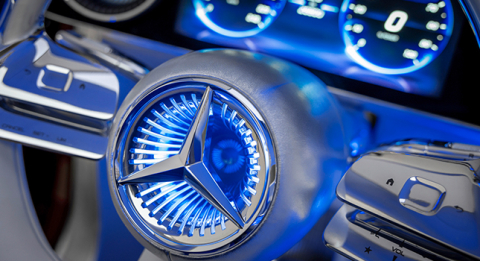 Mercedes-Benz Dünyanın En Değerli Yedinci Markası Oldu