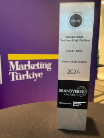 Kâmil Koç Brandverse Awards’tan Yine Ödülle Döndü