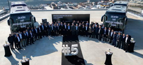 MercedesBenz Türk’ten Lüks Artvin Seyahat’e 5 Adet Mercedes-Benz Tourismo 16 RHD 2+1 Otobüs Teslimatı ! 