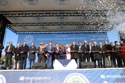 Anadolu Isuzu 2025 Yılının İlk Teslimatını Muğla Büyükşehir Belediyesi’ne Yaptı