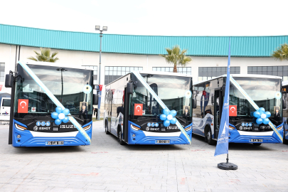 Anadolu Isuzu, İzmir Büyükşehir Belediyesi’ne 20 Adet Novociti Life Teslim Etti 