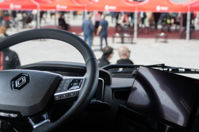 Renault Trucks FEtST 2025: Yeni Modeller, Teknoloji ve Konfor, Bu Festivalde