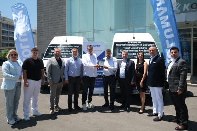 Mercedes-Benz’den Akkurtlar Turizm’e 123 adet Mercedes-Benz Sprinter ve 5 adet Vito teslimatı