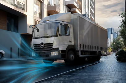 Konfor, Güvenlik ve Ekonomiyi Bir Arada Sunan Mercedes-Benz Atego 1018, Saha Etkinlikleriyle Kullanıcılarla Buluşuyor