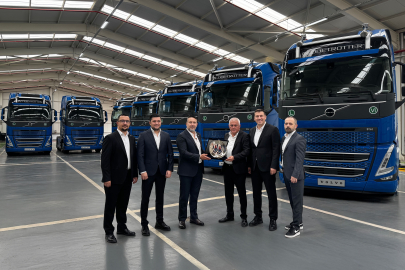 Özmer Lojistik,  Kuruluşunun 20. Yılında Filosuna  30 Adet Volvo Trucks Ekledi!