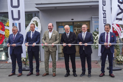 IVECO ve Mengerler’den Türkiye'de Güç Birliği Atağı: İstanbul Davutpaşa, Çanakkale ve Adana’da Üç Yeni Nokta Aynı Gün Faaliyete Başladı!