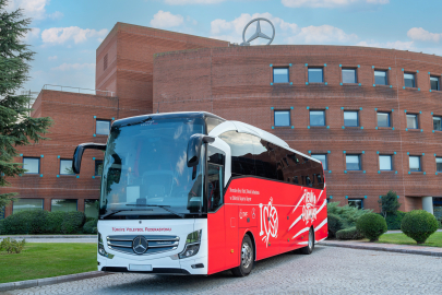 Mercedes-Benz Türk, A Milli Voleybol Takımlarının Resmi Ulaşım Sponsoru Olmaya Devam Ediyor