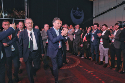 TÜRSAB Başkanı Bağlıkaya Üyelerin Büyük Desteğiyle Güven Tazeledi