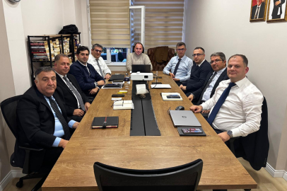 Ali Osman Ulusoy’dan Sene Sonu Değerlendirme Toplantısı