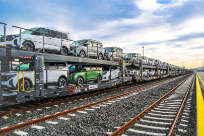 Ford Otosan’ın 2035 Karbon Nötr Lojistik Hedefine Dev Adım:  Türkiye ve Romanya Arasında Demiryolu Köprüsü Kuruldu