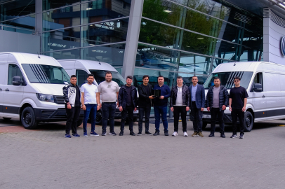 Volkswagen Ticari Araç’tan  Yıldırımlar Lojistik Filosuna Crafter Teslimatı