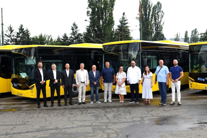 Anadolu Isuzu, Balkanlar’daki Faaliyetlerini Bosna Hersek Teslimatıyla Sürdürüyor